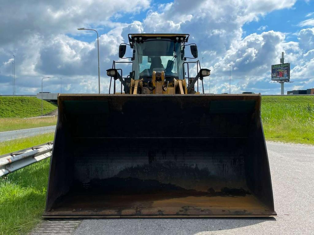 Caterpillar 966M Foto 8