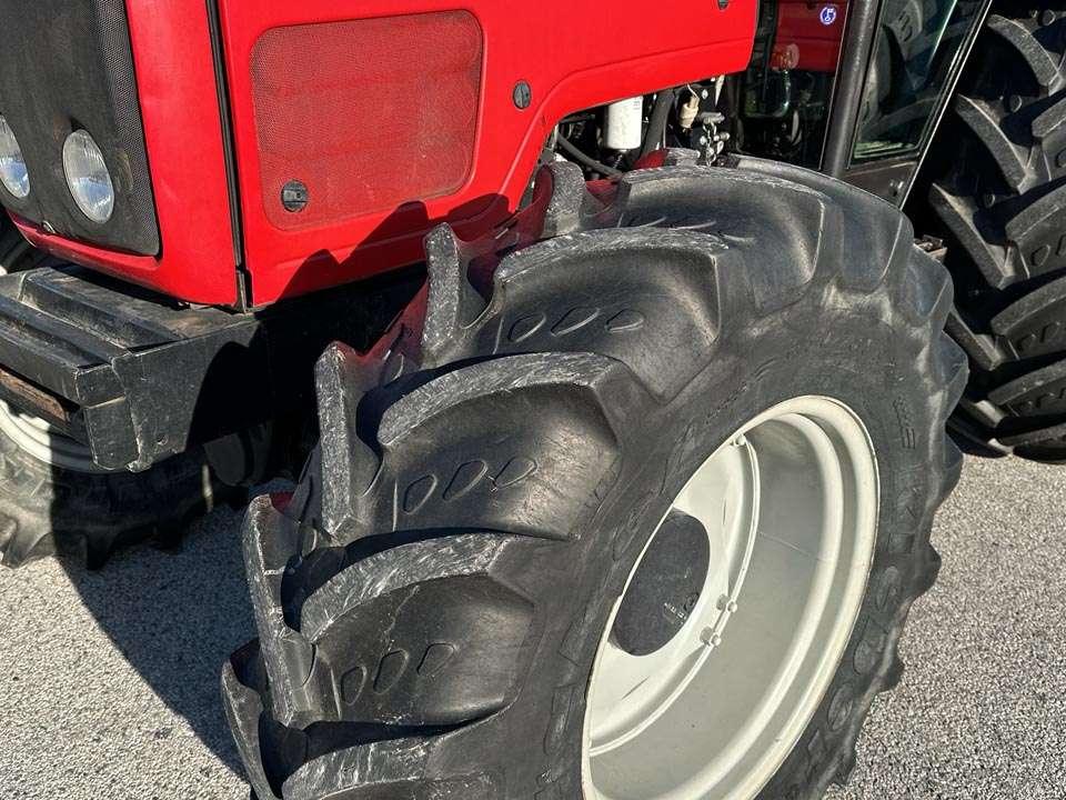Massey Ferguson 4455 4X4 Foto 5