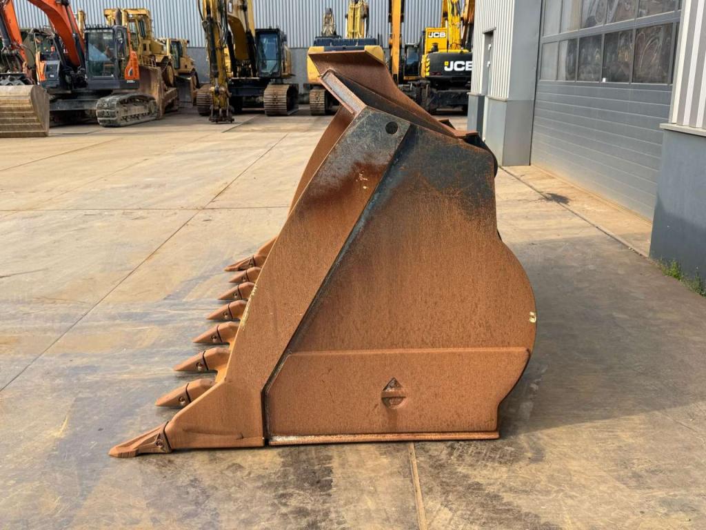 Zeppelin WP-125.40-300 ISO Volvo L150/180/220 Foto 2