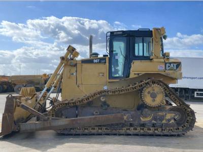 Caterpillar D6TLGP vendida por Big Machinery