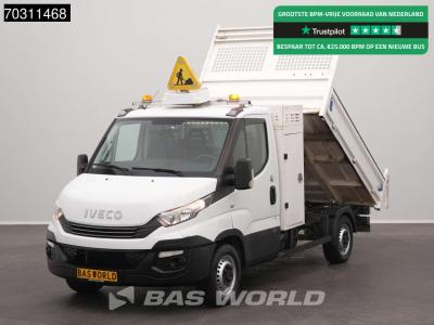 Iveco Daily 35S14 Automaat Kipper met Kist 3.5t trekhaak Airco Cruise Tipper Kieper Benne Airco Trekhaak vendida por BAS World B.V.
