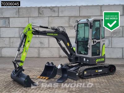 Caterpillar 302.7 FACTORY WARRANTY - CW/3 BUCKETS - CE vendida por BAS World B.V.