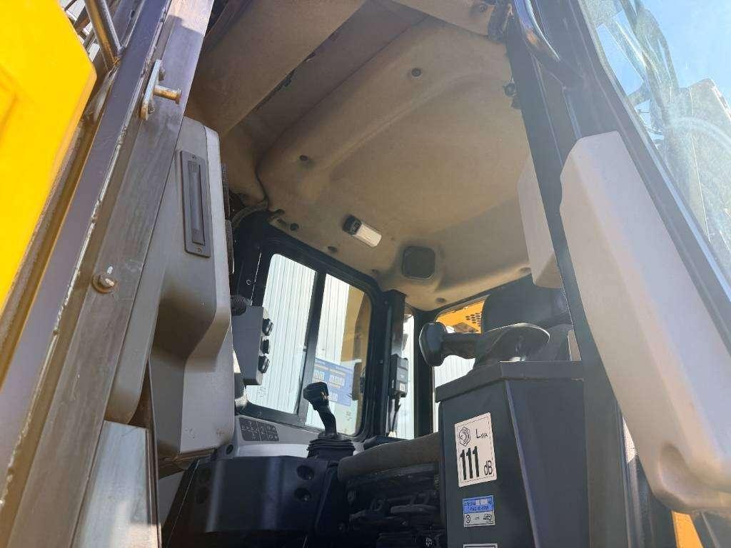 Caterpillar D6T XL Foto 16