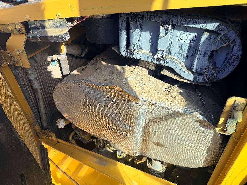 Caterpillar D6T XL Foto 17