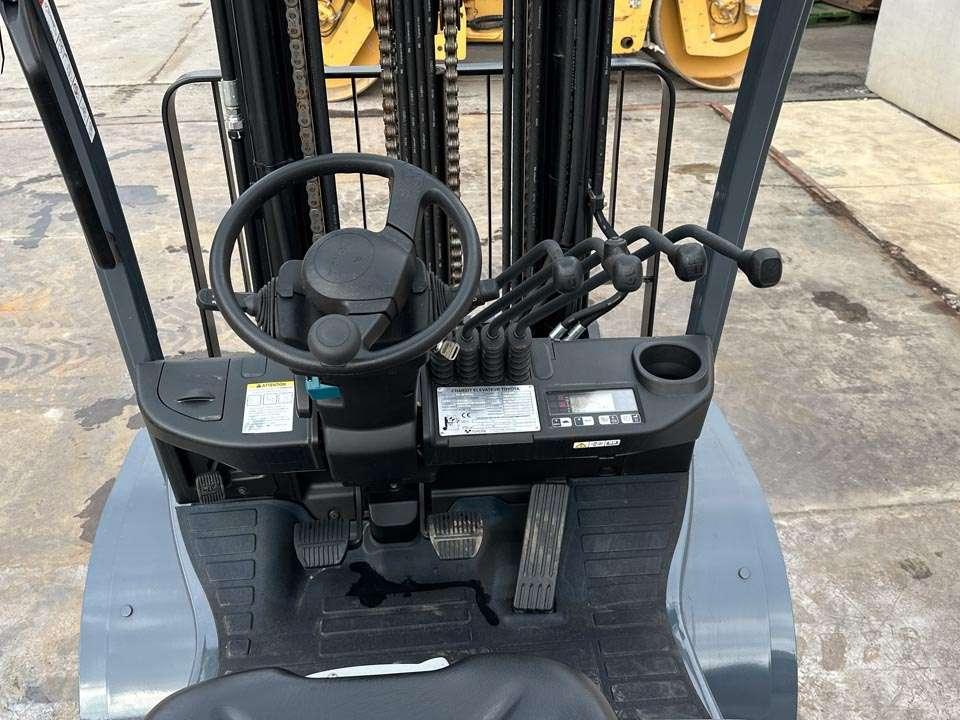 Toyota 52-8FDF30 Foto 15