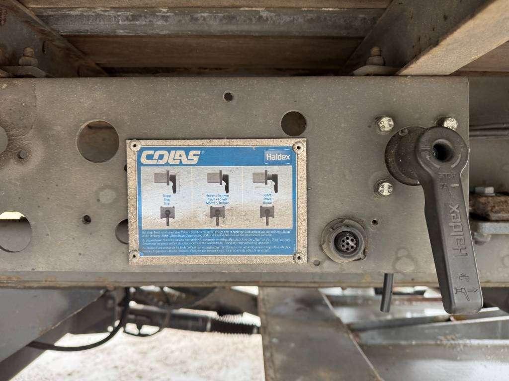 Fruehauf ONCRK 32-220 A - Taillift / Forced Steering Foto 19