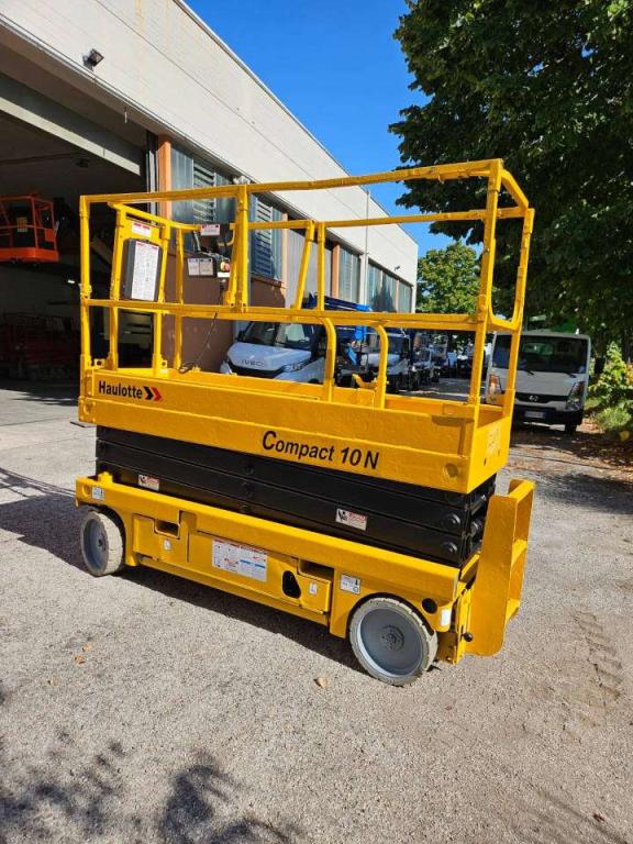 Haulotte Compact 10 N Foto 15