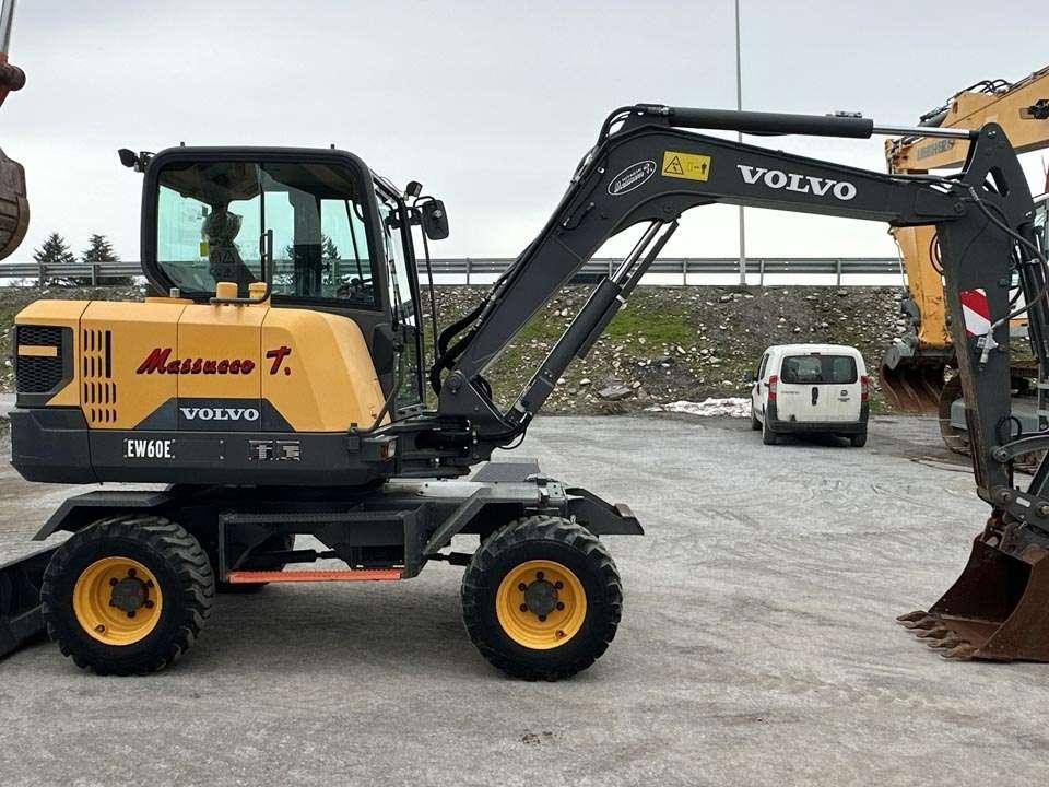 Volvo EW60E 4X4 Foto 22