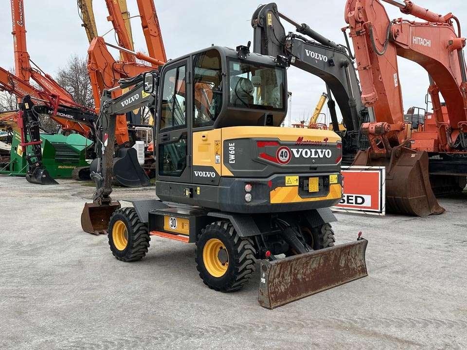 Volvo EW60E 4X4 Foto 3