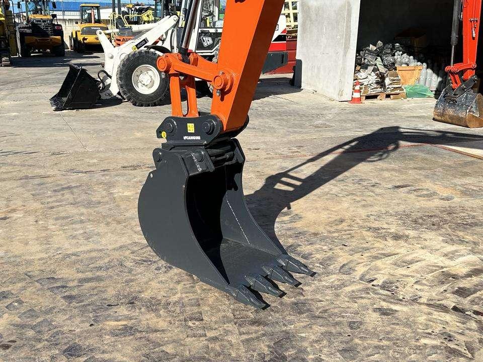 Hitachi ZX95US-7 Foto 6