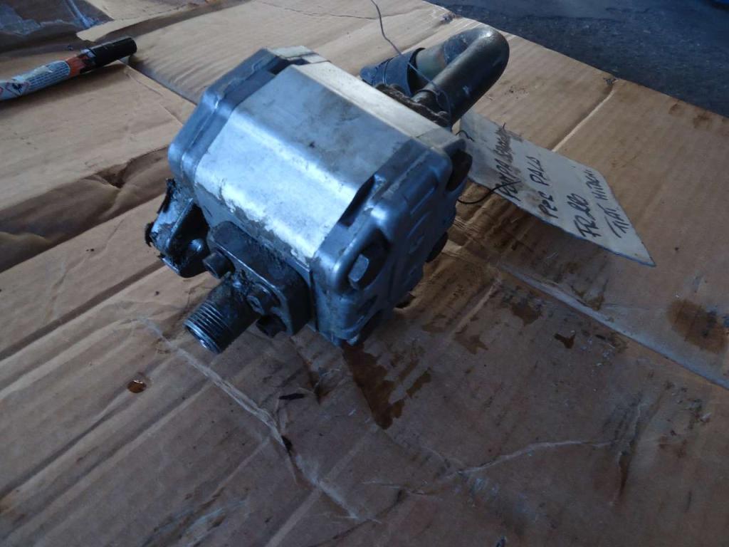 Bomba hidráulica de servoválvula para Fiat Hitachi FR220 Foto 1