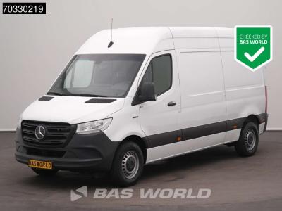 Mercedes-Benz eSprinter 312 L2H2 100% Elektrisch 55kWh 145km WLTP Airco Camera A/C vendida por BAS World B.V.