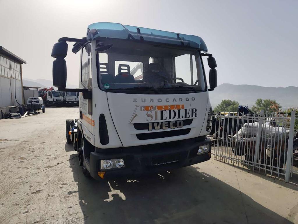 Iveco EUROCARGO CUBE 80E22P Foto 26