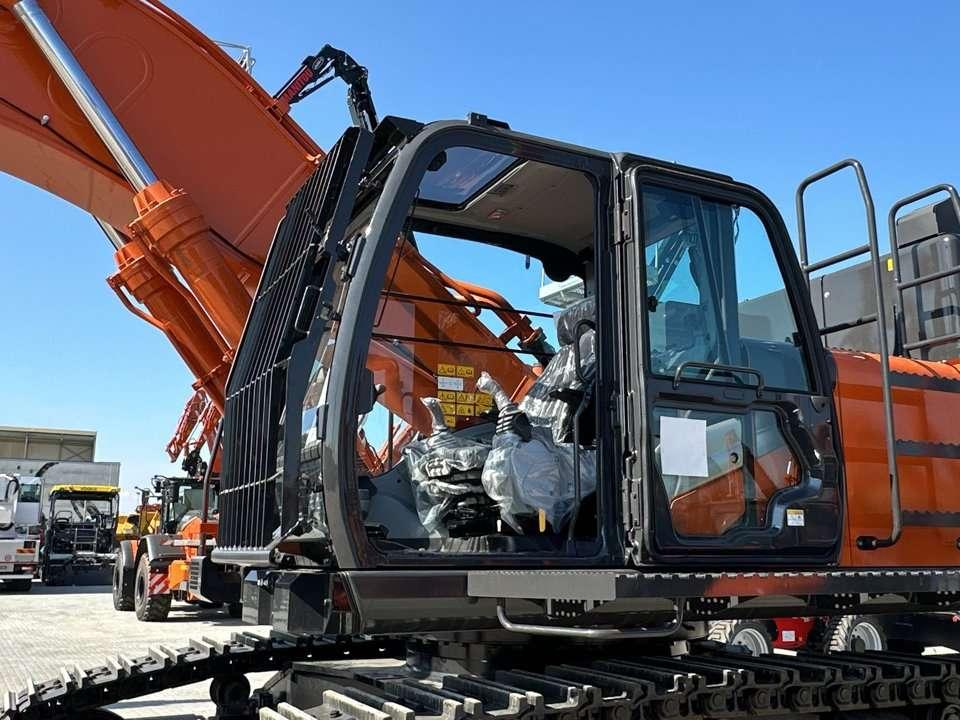 Hitachi ZX530LCH-7 Foto 9