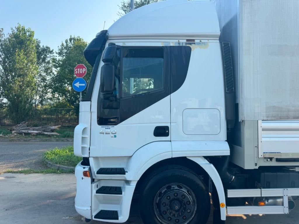Iveco STRALIS 420 Foto 5