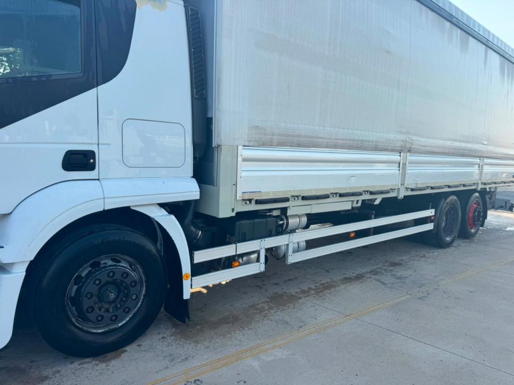 Iveco STRALIS 420 Foto 6