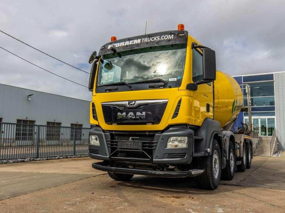 Man TGS 37.360 BB - LIEBHERR 10M3 Foto 9