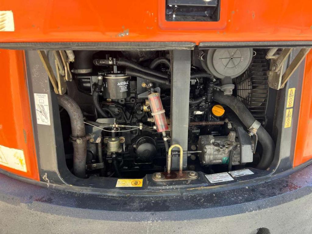 Hitachi ZX40U-2CLR Foto 10