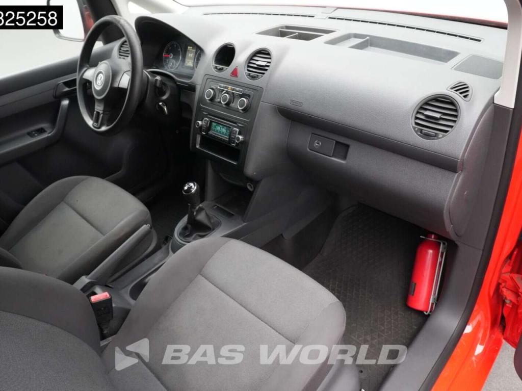 Volkswagen Caddy 75pk L1H1 Trekhaak Airco Euro6 L1 Kompakt Airco Trekhaak Foto 13