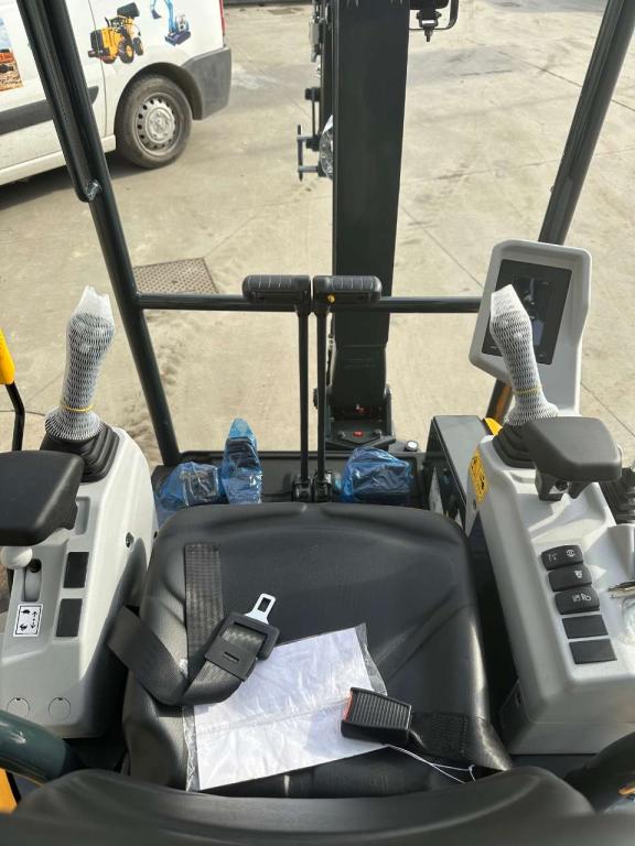 Hyundai HX17A Foto 5