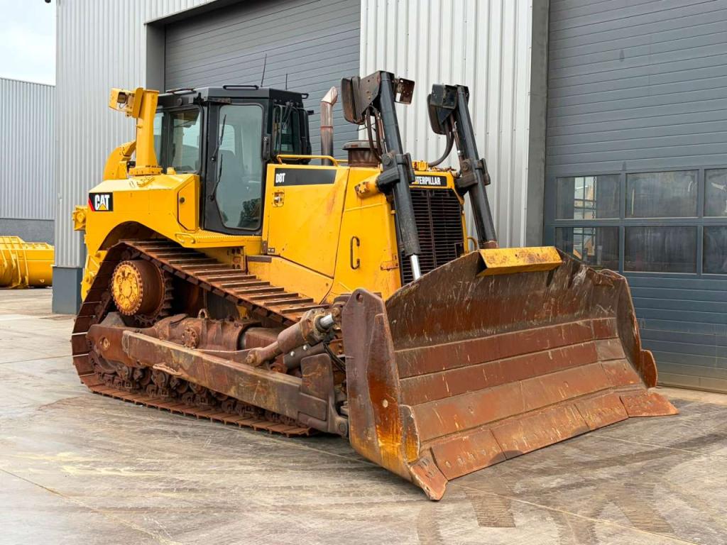 Caterpillar D8T Foto 7