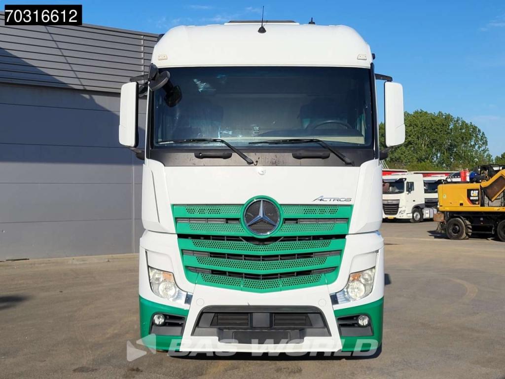 Mercedes-Benz Actros 1851 4X2 StreamSpace Retarder Foto 3