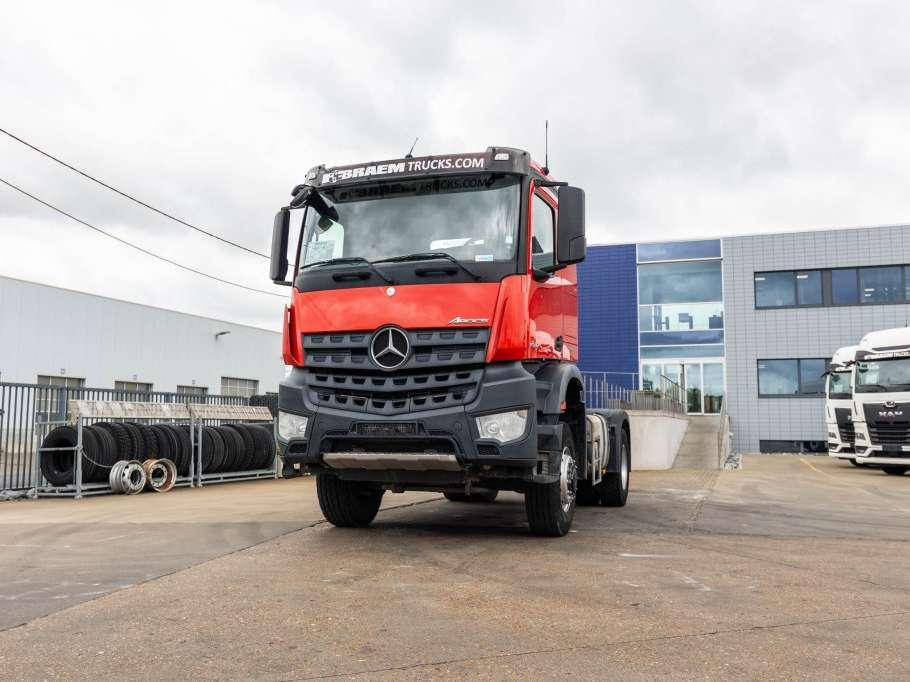 Mercedes-Benz AROCS 1840 AS - 4X4 (cardan)+MANUAL+KIPHYDR. Foto 1