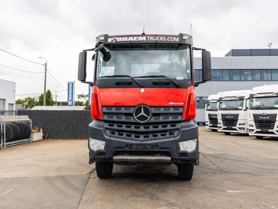 Mercedes-Benz AROCS 1840 AS - 4X4 (cardan)+MANUAL+KIPHYDR. Foto 2
