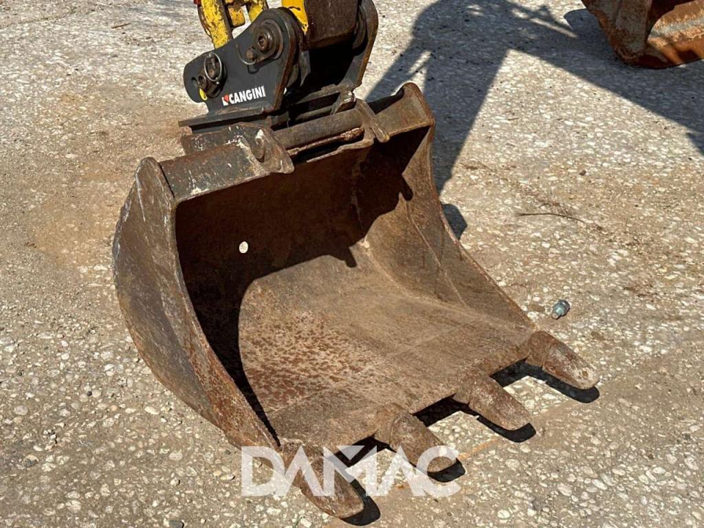 Komatsu PC26MR-3 Foto 16