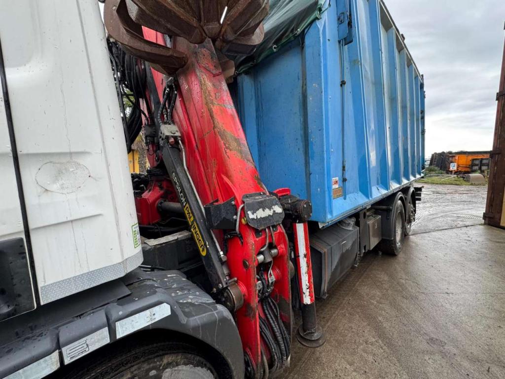 Scania R 340 Foto 9