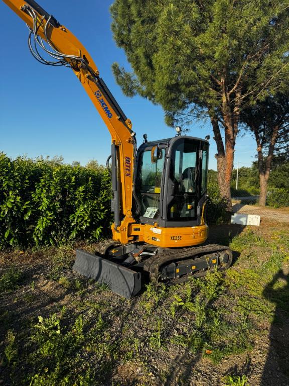XCMG XE 35 Foto 1