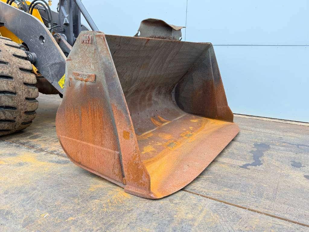 Volvo L180H - German Machine / Automatic Greasing Foto 15