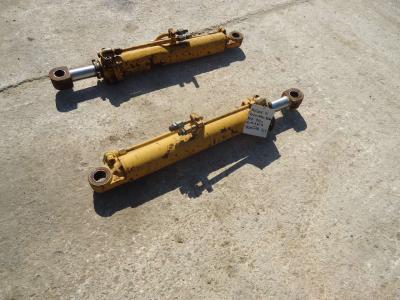 Pistón de rotación de la cuchara para Benfra 215 vendida por OLM 90 Srl