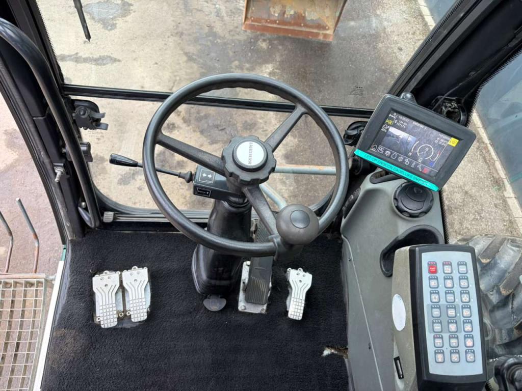 Liebherr A916 Foto 19