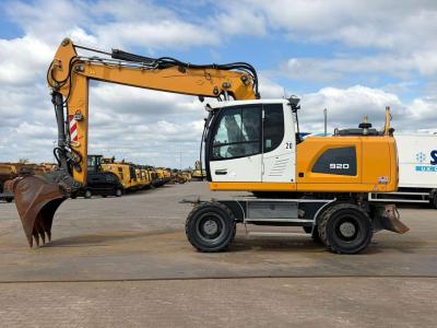 Liebherr A920 vendida por Big Machinery