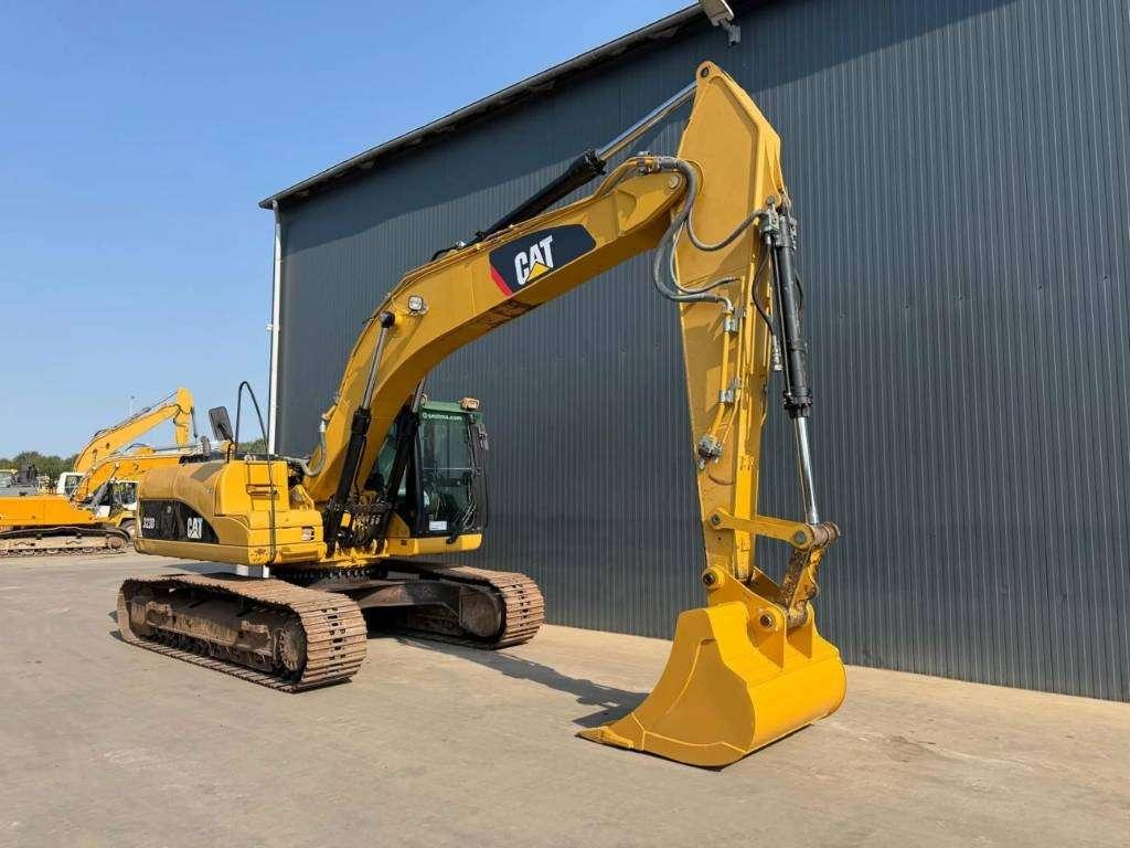Caterpillar 323 D L Foto 3