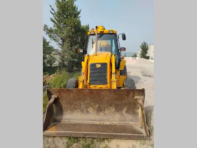 JCB 3CX vendida por Italia Macchine Srl