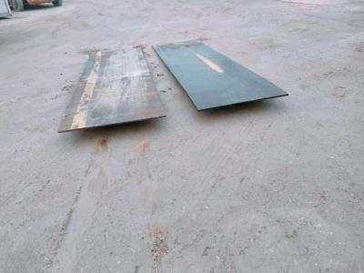 PEDANE IN FERRO PER CONTAINER vendida por Aurora Srl