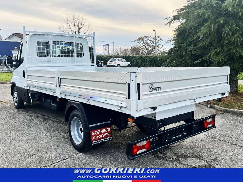 Iveco 35-140 Foto 4