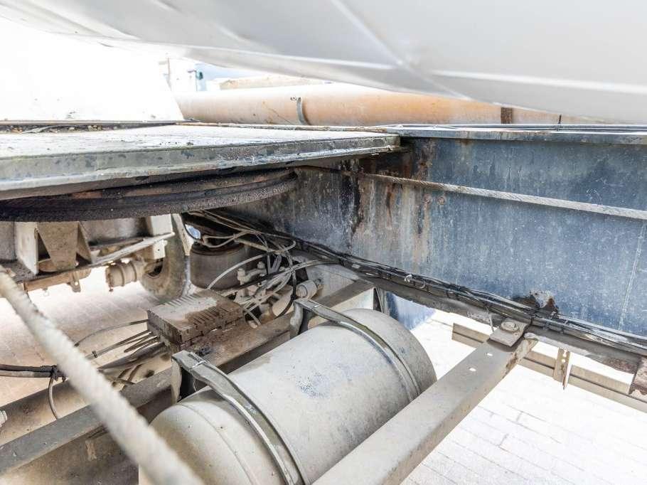 Renders BETON MIXER 12M3 + MOTOR (MALAXEUR/MISCHER) Foto 23