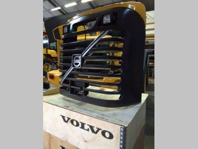 Volvo Volvo parts, NEW and USED availlable vendida por Swanenberg