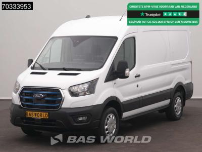 Ford e-Transit 184pk Elektrisch 68kWh 317KM WLTP SOH 93% L2H2 AC/Climate Navi Carplay Parkeersensoren Cr vendida por BAS World B.V.