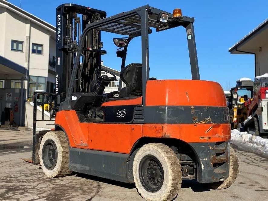 Toyota 7FBMF50 Foto 3