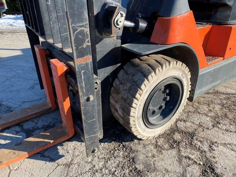 Toyota 7FBMF50 Foto 4