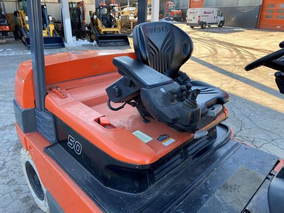 Toyota 7FBMF50 Foto 6