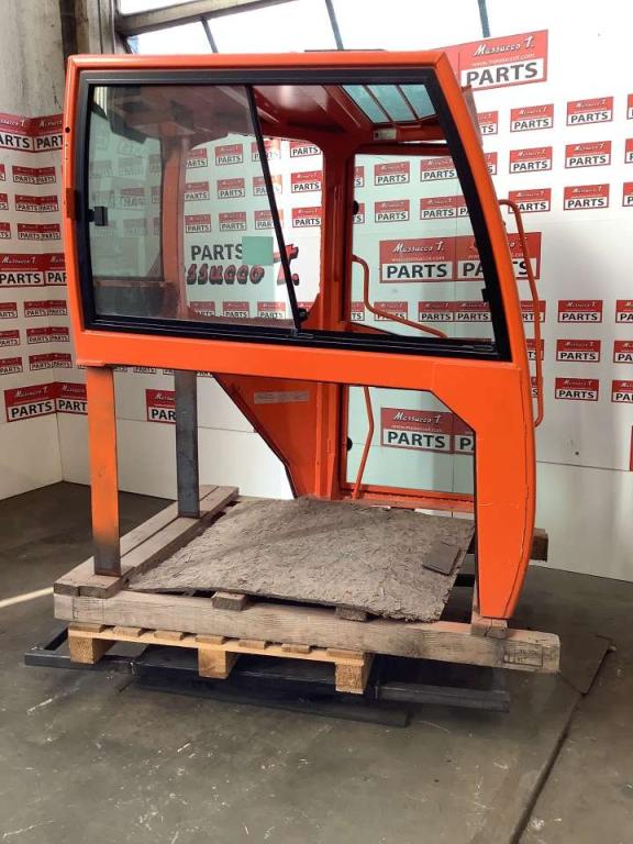 Cabina para Yanmar VIO 80 Foto 3