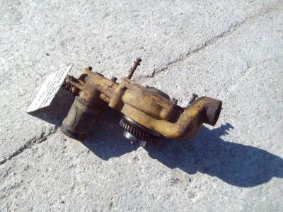 Bomba de agua del motor para Caterpillar 951C - MOTORE 3304 vendida por OLM 90 Srl