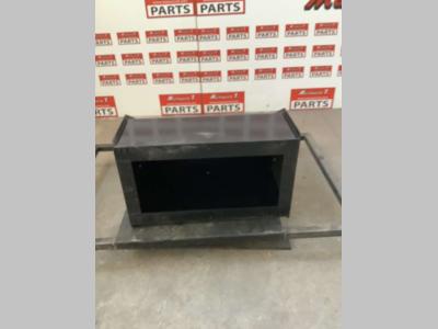 Cajón portaobjetos para Hitachi vendida por Massucco T. Srl Area Ricambi