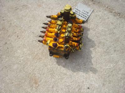 Distribuidor hidraulico para per Muletto Mecalac 8CXI vendida por OLM 90 Srl
