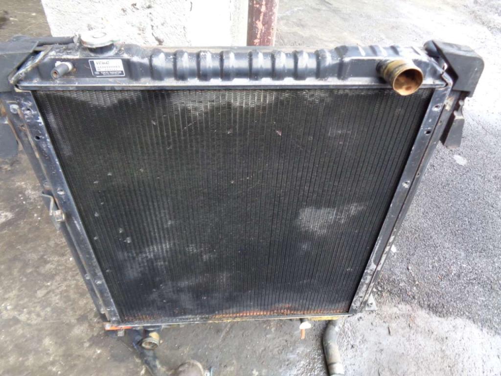 Radiador de agua para Fiat Hitachi Ex 215 Foto 1